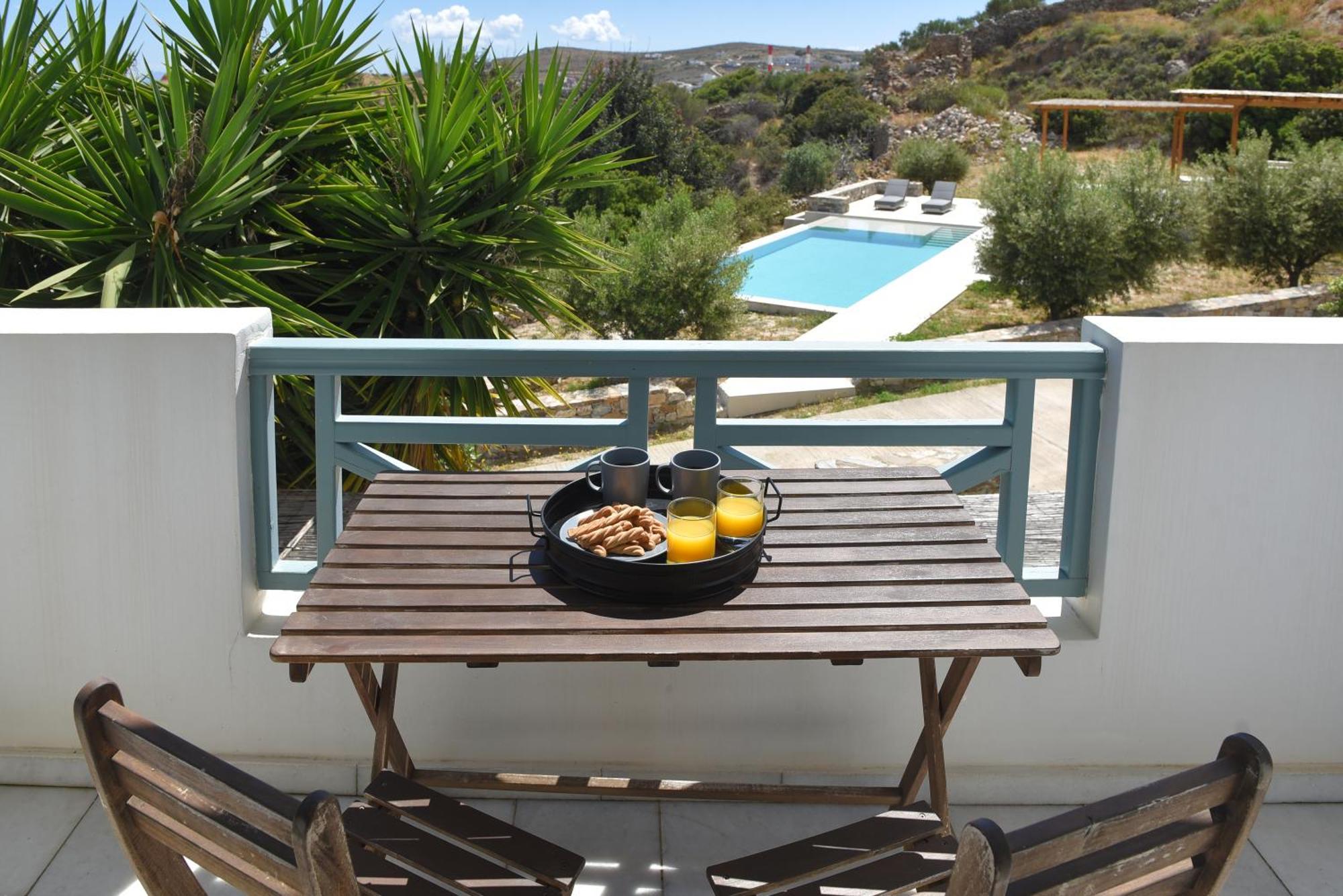 Avrofilito Syros * Ermoupoli