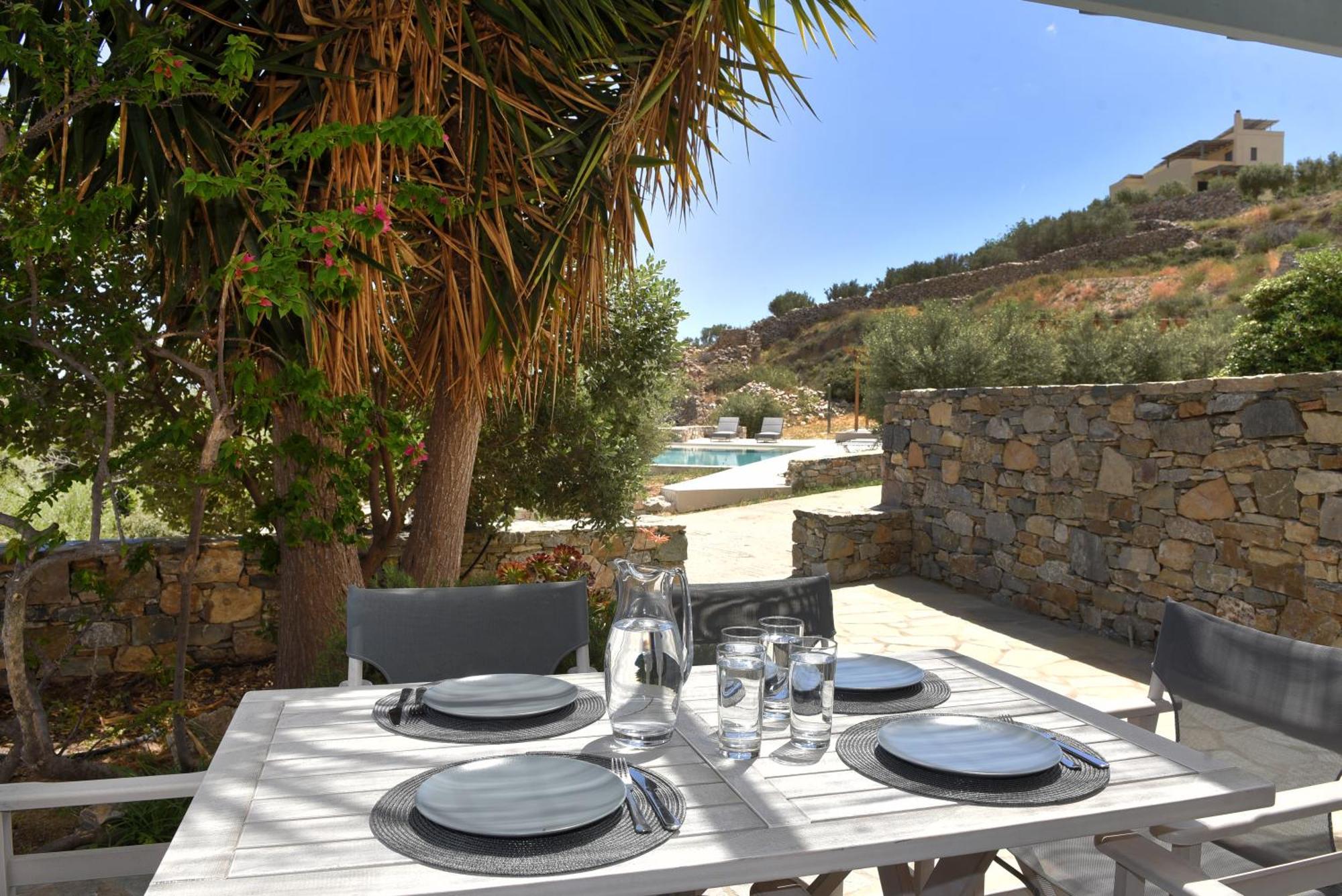 Avrofilito Syros